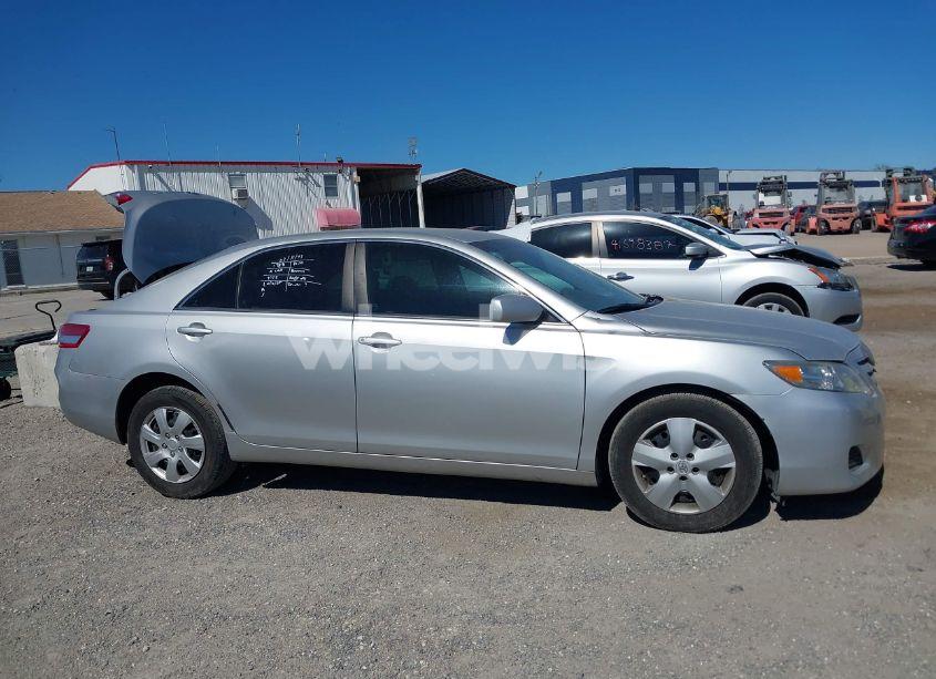 Photo 13 of 2011 Toyota Camry (VIN 4T1BF3EK6BU679752)