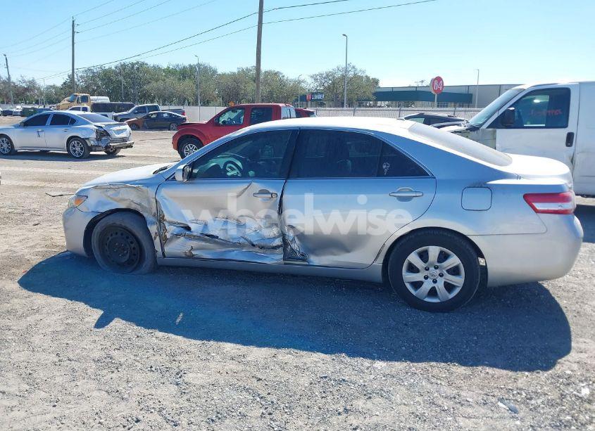 Photo 14 of 2011 Toyota Camry (VIN 4T1BF3EK6BU679752)