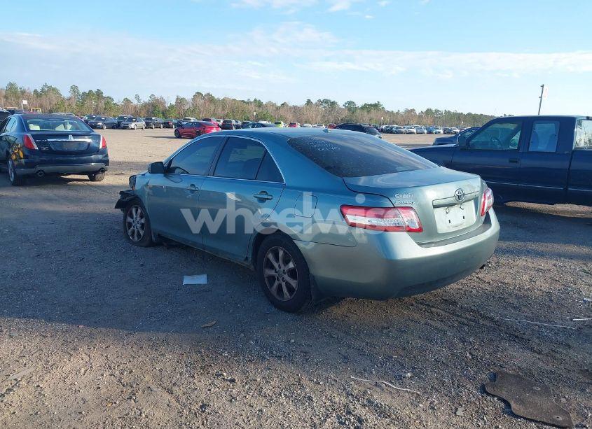 Photo 3 of 2011 Toyota Camry LE (VIN 4T1BF3EK6BU685101)