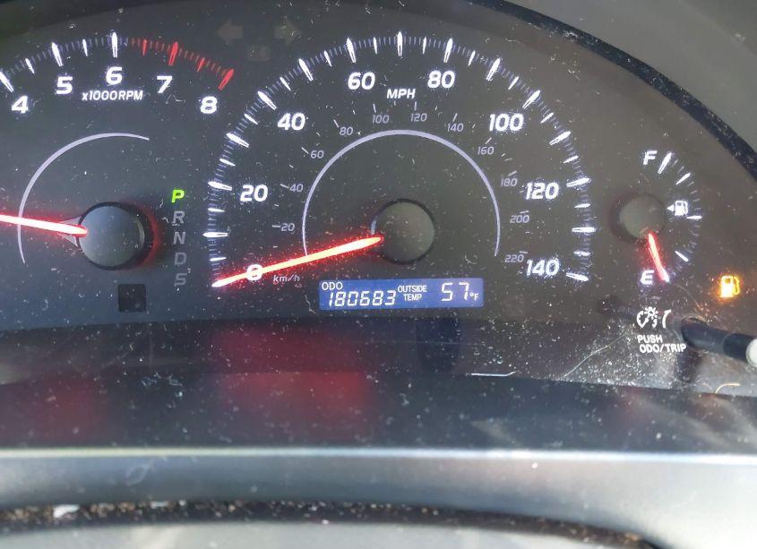 Photo 7 of 2011 Toyota Camry LE (VIN 4T1BF3EK6BU700325)