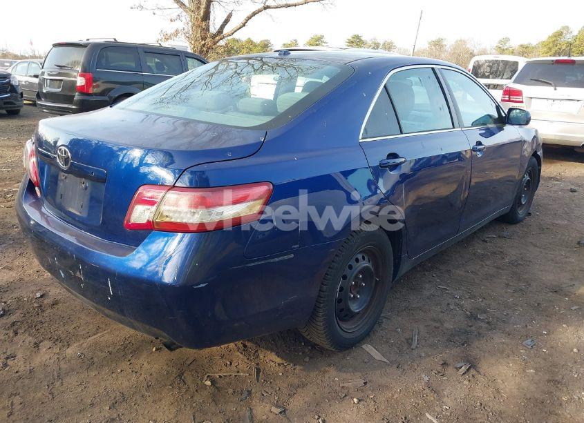 Photo 4 of 2011 Toyota Camry (VIN 4T1BF3EK6BU711468)