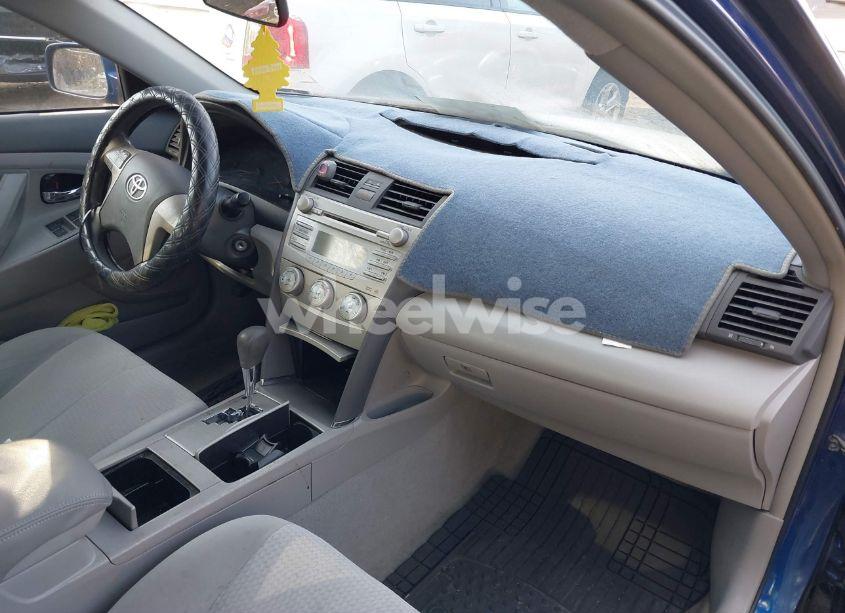 Photo 5 of 2011 Toyota Camry (VIN 4T1BF3EK6BU711468)