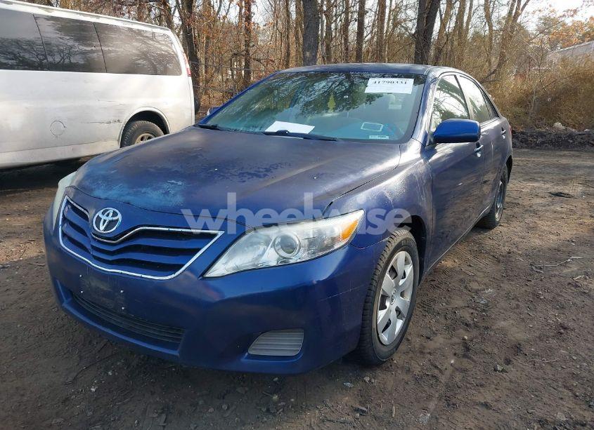 Photo 6 of 2011 Toyota Camry (VIN 4T1BF3EK6BU711468)