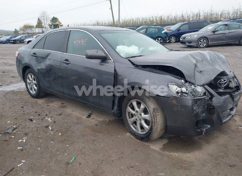 2011 Toyota Camry LE (VIN 4T1BF3EK6BU723023) main photo