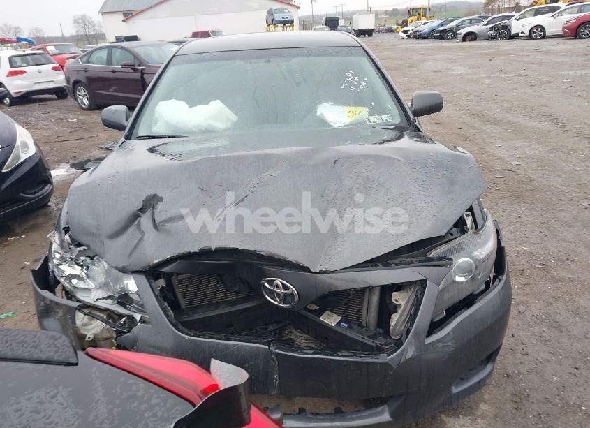 Photo 12 of 2011 Toyota Camry LE (VIN 4T1BF3EK6BU723023)