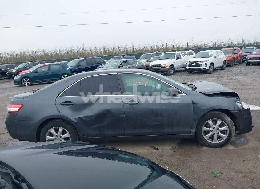 Photo 13 of 2011 Toyota Camry LE (VIN 4T1BF3EK6BU723023)