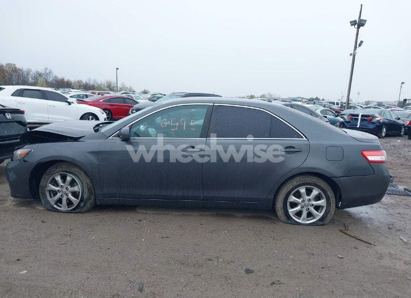 Photo 14 of 2011 Toyota Camry LE (VIN 4T1BF3EK6BU723023)