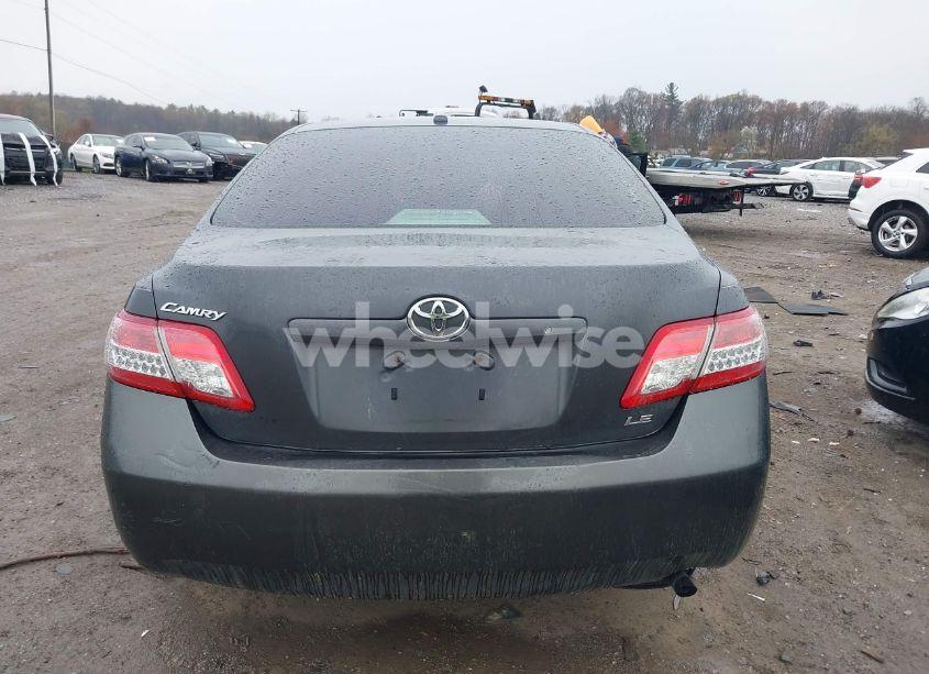 Photo 16 of 2011 Toyota Camry LE (VIN 4T1BF3EK6BU723023)