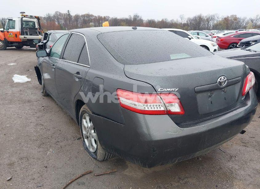 Photo 3 of 2011 Toyota Camry LE (VIN 4T1BF3EK6BU723023)