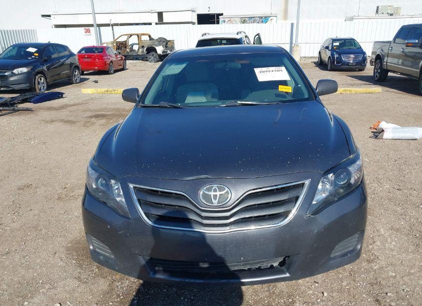 Photo 12 of 2011 Toyota Camry LE (VIN 4T1BF3EK6BU739089)