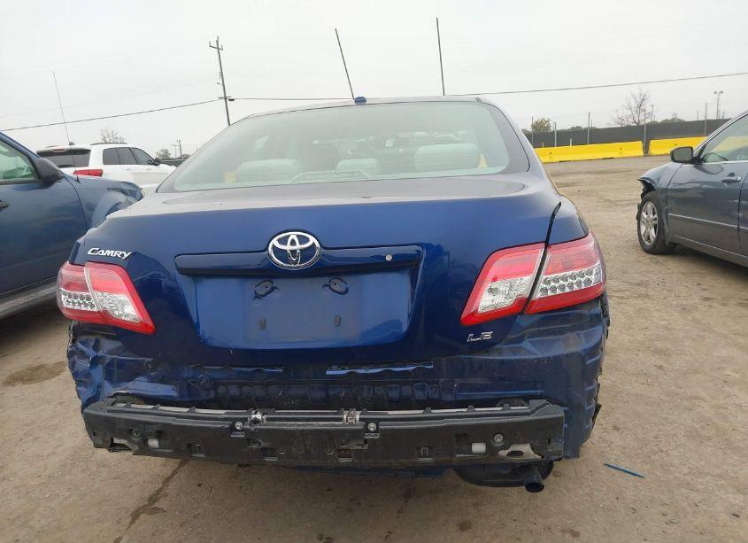 Photo 16 of 2011 Toyota Camry LE (VIN 4T1BF3EK6BU742364)