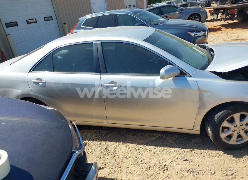 Photo 13 of 2011 Toyota Camry LE (VIN 4T1BF3EK6BU763117)