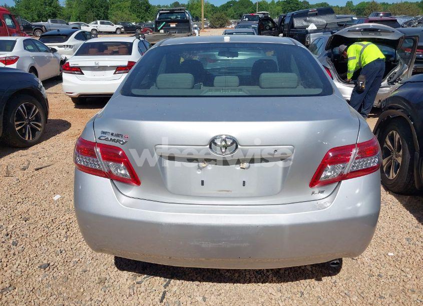 Photo 16 of 2011 Toyota Camry LE (VIN 4T1BF3EK6BU763117)