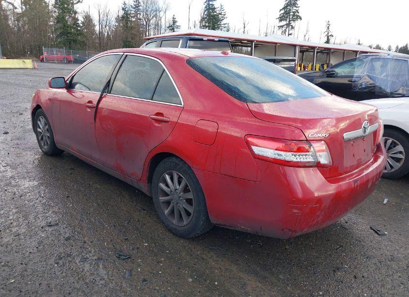 Photo 3 of 2011 Toyota Camry XLE (VIN 4T1BF3EK6BU771380)