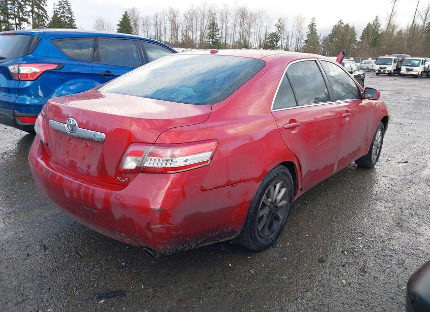 Photo 4 of 2011 Toyota Camry XLE (VIN 4T1BF3EK6BU771380)