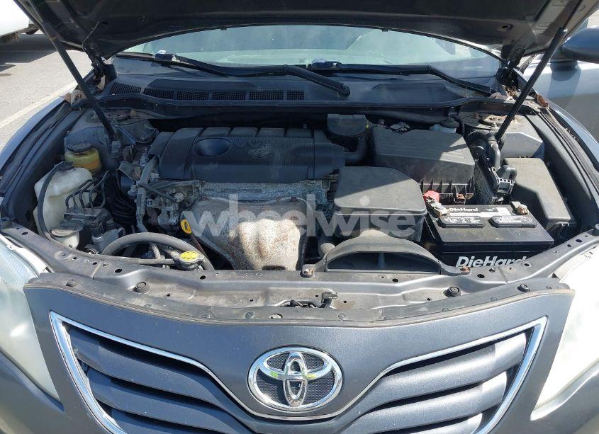 Photo 10 of 2011 Toyota Camry LE (VIN 4T1BF3EK6BU772366)