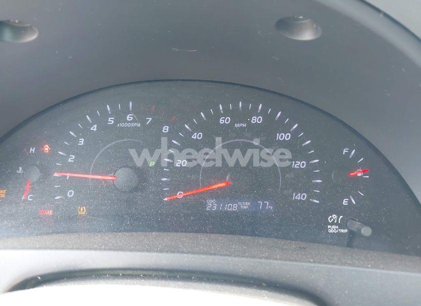 Photo 7 of 2011 Toyota Camry LE (VIN 4T1BF3EK6BU772366)