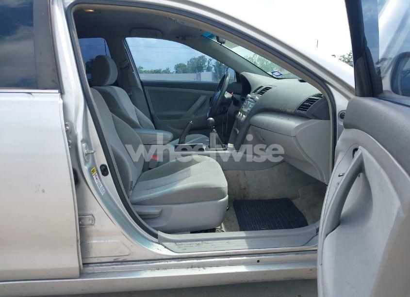 Photo 5 of 2010 Toyota Camry (VIN 4T1BF3EK7AU015944)