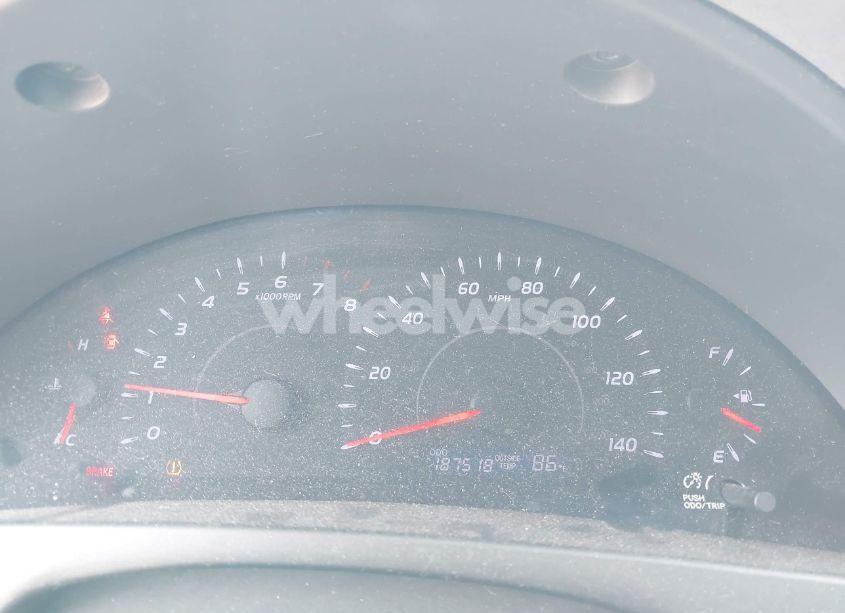 Photo 7 of 2010 Toyota Camry (VIN 4T1BF3EK7AU015944)