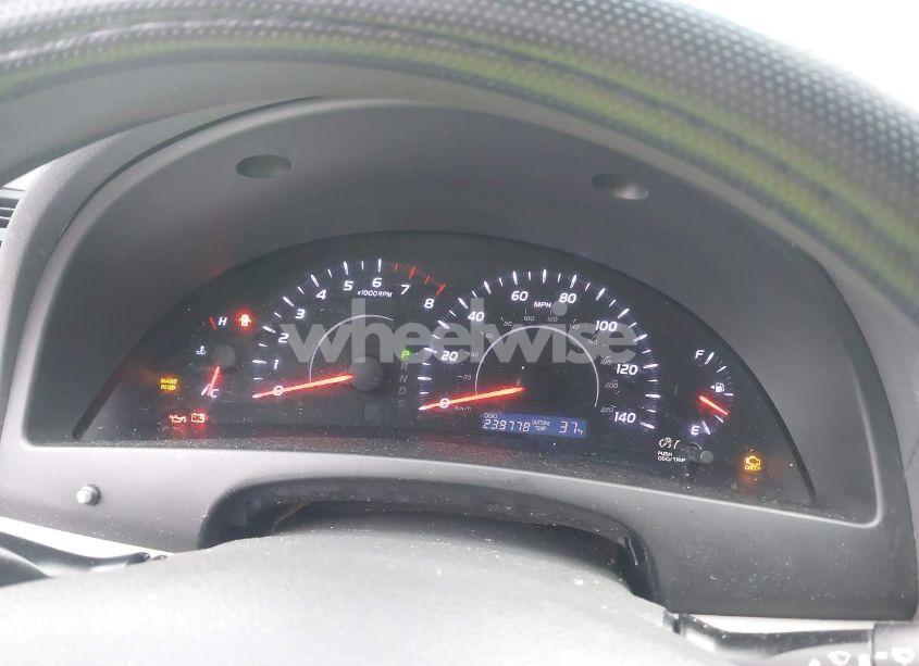 Photo 7 of 2010 Toyota Camry LE (VIN 4T1BF3EK7AU016088)