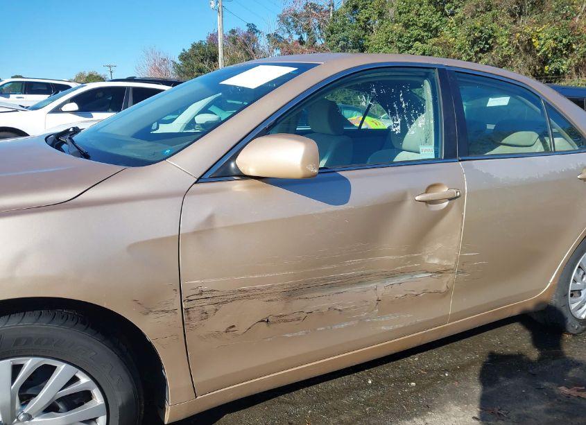 Photo 6 of 2010 Toyota Camry N/A (VIN 4T1BF3EK7AU028368)