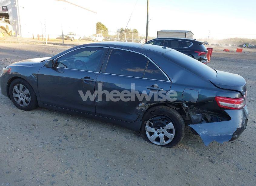 Photo 6 of 2010 Toyota Camry SE/LE/XLE (VIN 4T1BF3EK7AU049799)