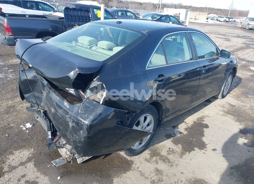 Photo 4 of 2010 Toyota Camry LE (VIN 4T1BF3EK7AU053108)