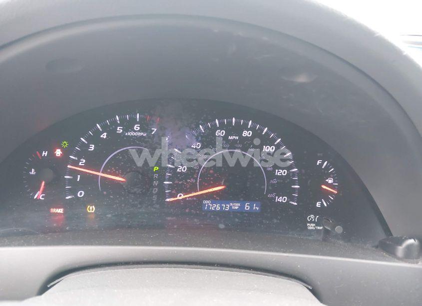 Photo 7 of 2010 Toyota Camry LE (VIN 4T1BF3EK7AU055425)