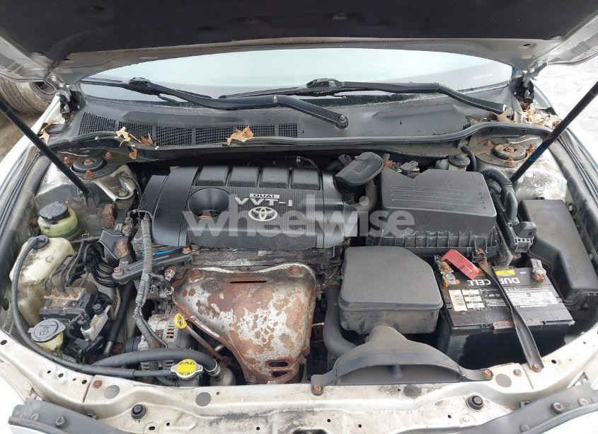 Photo 10 of 2010 Toyota Camry LE (VIN 4T1BF3EK7AU062990)