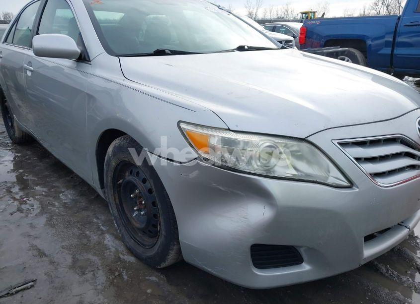 Photo 6 of 2010 Toyota Camry LE (VIN 4T1BF3EK7AU062990)
