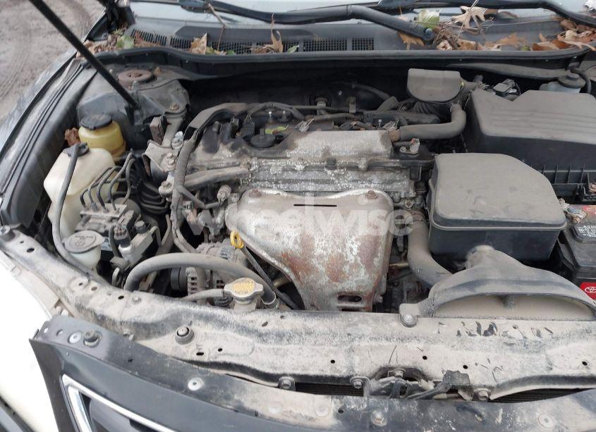 Photo 10 of 2010 Toyota Camry LE (VIN 4T1BF3EK7AU065792)