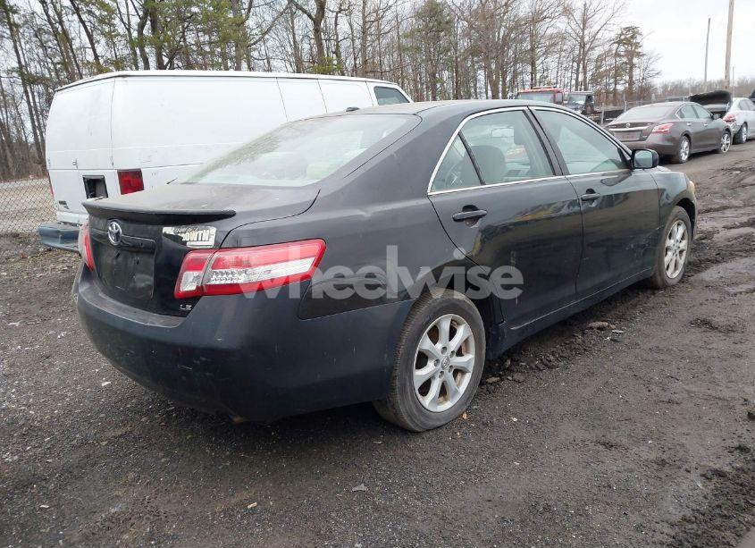 Photo 4 of 2010 Toyota Camry LE (VIN 4T1BF3EK7AU065792)