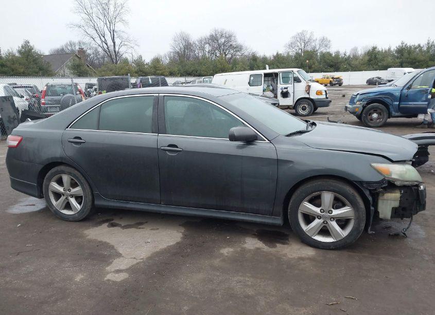 Photo 14 of 2010 Toyota Camry SE (VIN 4T1BF3EK7AU067686)