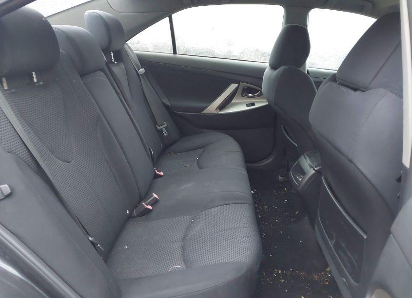 Photo 8 of 2010 Toyota Camry SE (VIN 4T1BF3EK7AU067686)