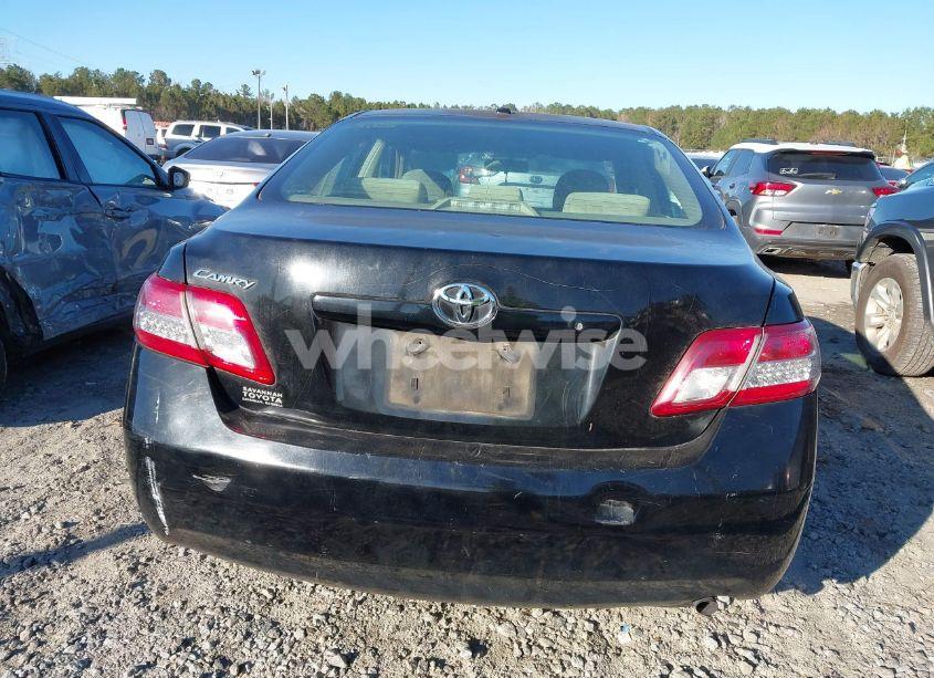 Photo 16 of 2010 Toyota Camry (VIN 4T1BF3EK7AU080969)