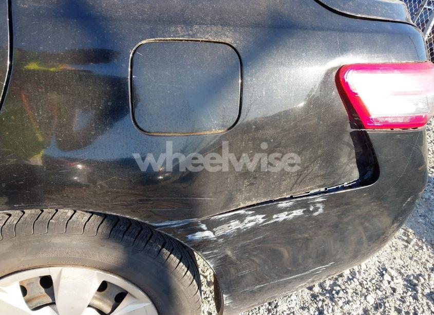 Photo 6 of 2010 Toyota Camry (VIN 4T1BF3EK7AU080969)