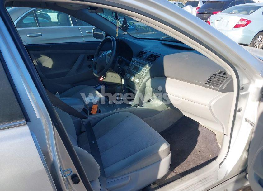 Photo 5 of 2010 Toyota Camry LE (VIN 4T1BF3EK7AU085315)