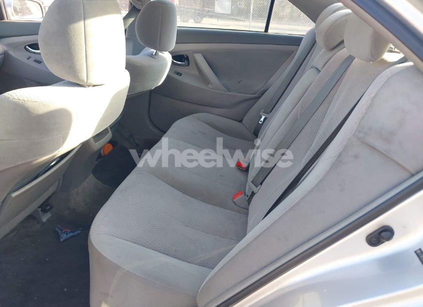 Photo 8 of 2010 Toyota Camry LE (VIN 4T1BF3EK7AU085315)