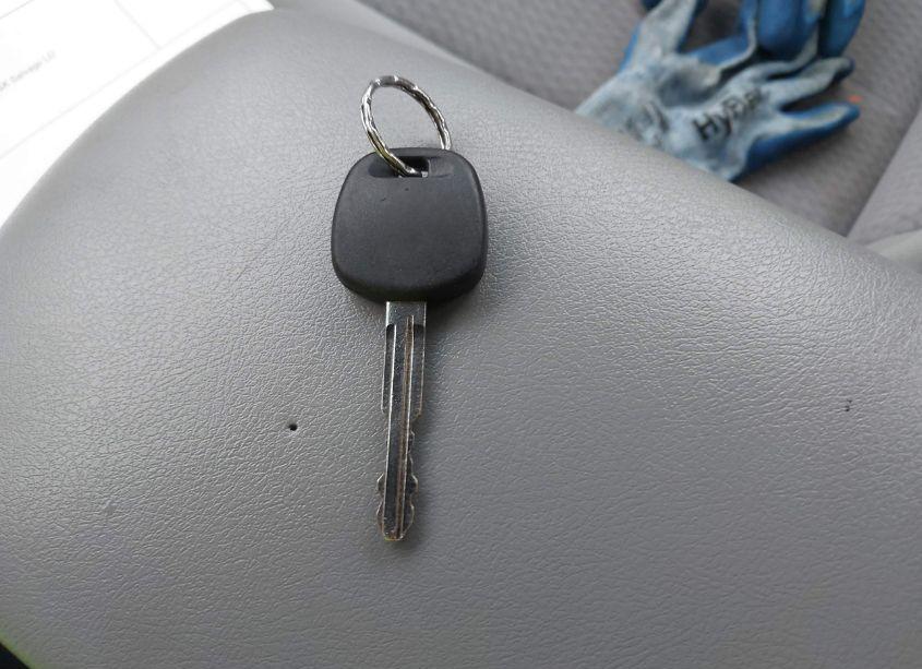 Photo 11 of 2010 Toyota Camry LE (VIN 4T1BF3EK7AU094404)