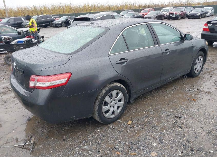 Photo 4 of 2010 Toyota Camry LE (VIN 4T1BF3EK7AU094404)