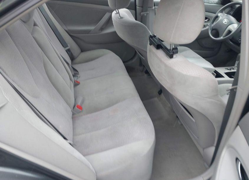 Photo 8 of 2010 Toyota Camry LE (VIN 4T1BF3EK7AU094404)