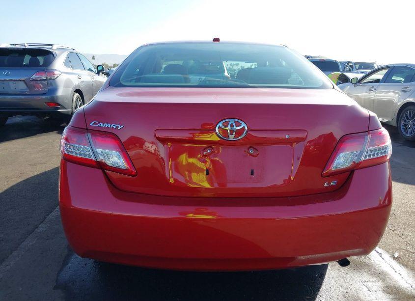 Photo 16 of 2010 Toyota Camry LE (VIN 4T1BF3EK7AU097447)