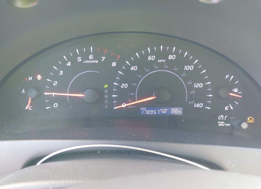 Photo 7 of 2010 Toyota Camry LE (VIN 4T1BF3EK7AU097447)