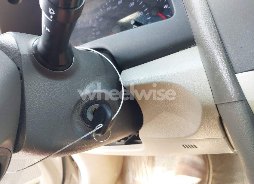 Photo 11 of 2010 Toyota Camry LE (VIN 4T1BF3EK7AU107572)