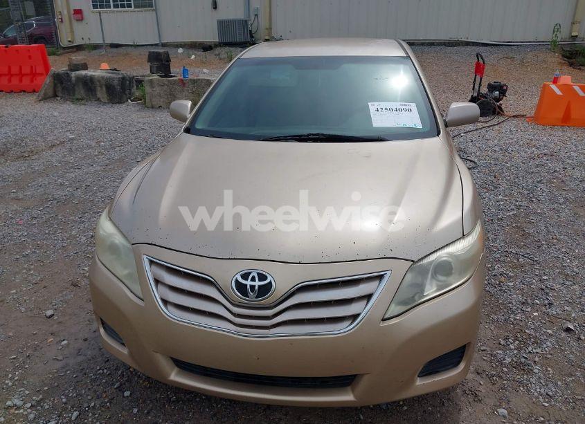 Photo 6 of 2010 Toyota Camry LE (VIN 4T1BF3EK7AU107572)