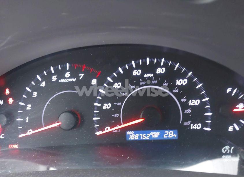 Photo 7 of 2010 Toyota Camry (VIN 4T1BF3EK7AU505543)