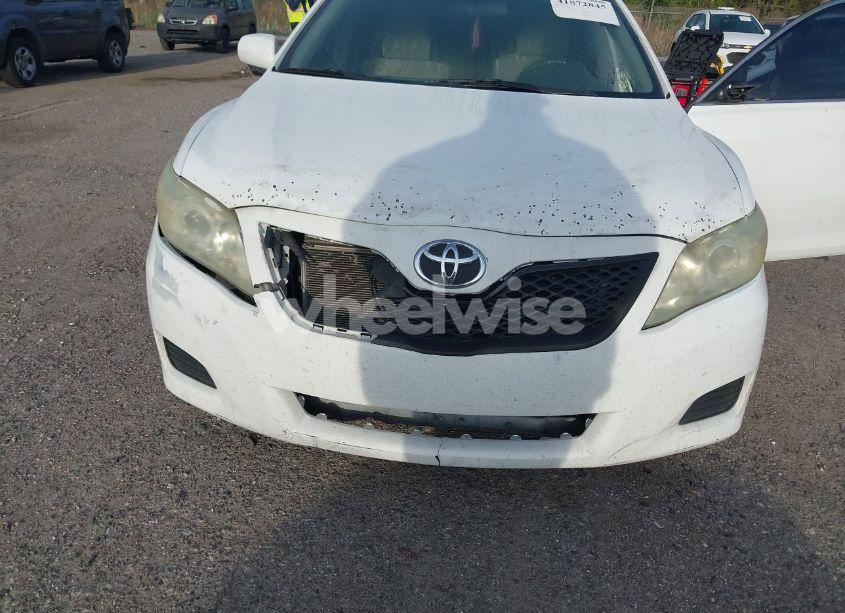 Photo 6 of 2010 Toyota Camry N/A (VIN 4T1BF3EK7AU518924)