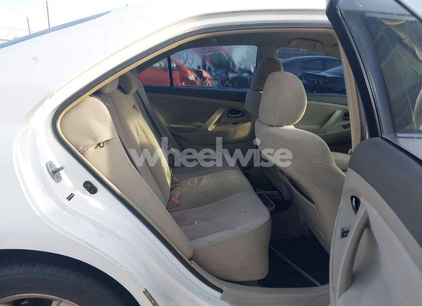 Photo 8 of 2010 Toyota Camry N/A (VIN 4T1BF3EK7AU518924)