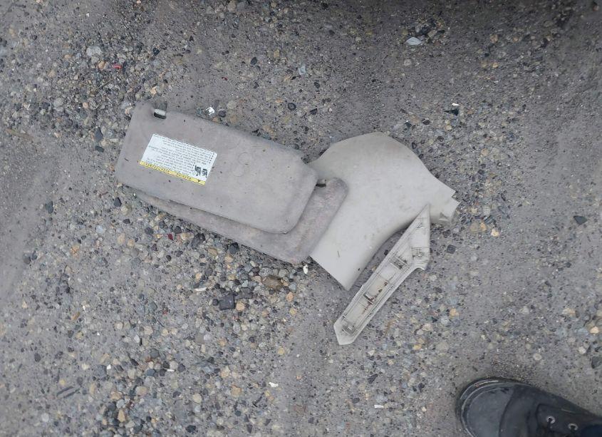 Photo 12 of 2010 Toyota Camry LE (VIN 4T1BF3EK7AU540695)