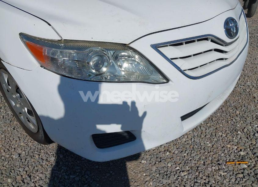 Photo 12 of 2010 Toyota Camry LE (VIN 4T1BF3EK7AU542317)